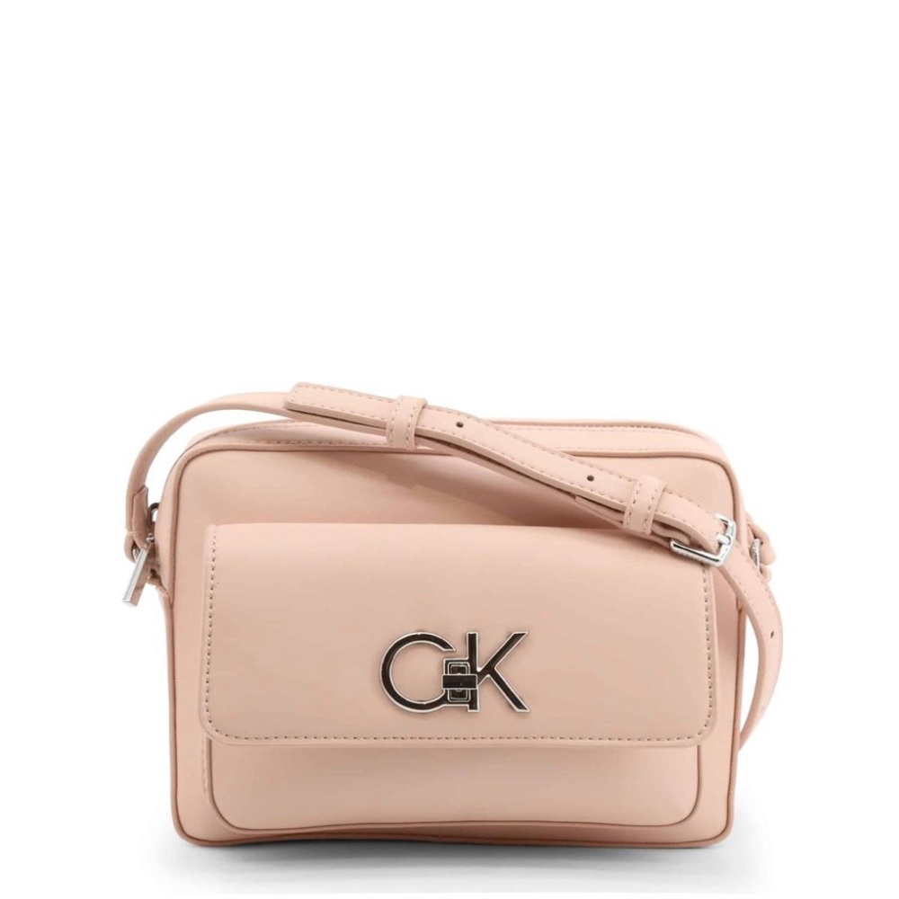 Calvin Klein Crossbody bag.